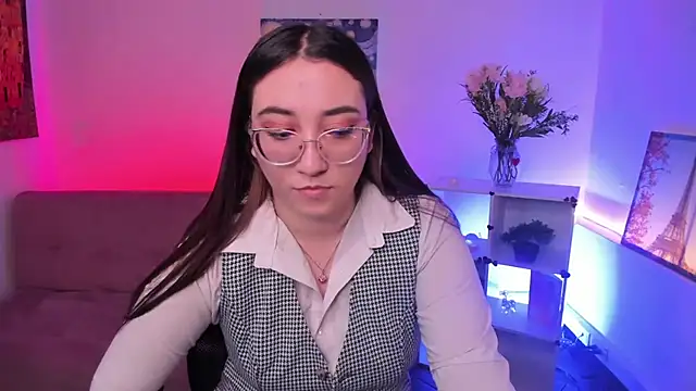 SwettieSammy online show from May 27, 2026, 12:46 pm