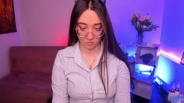 SwettieSammy online show from June 15, 2026, 12:29 pm