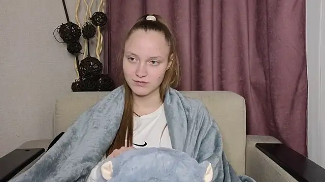 BibiStapler online show from December 15, 2025, 8:13 pm