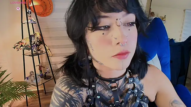 AryRousse online show from March 28, 2026, 3:06 am