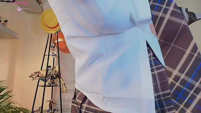 AryRousse online show from April 1, 2026, 11:35 pm