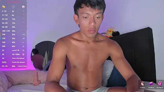 santinaughty online show from March 17, 2026, 2:16 am