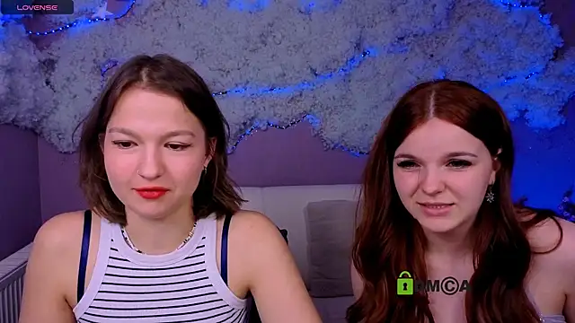 mikameovv online show from June 19, 2026, 7:06 pm