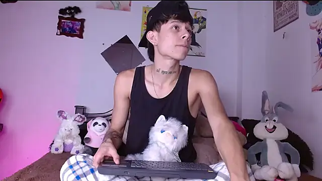 Snapshot of Jake_beach_ chatting on March 8, 2026, 6:23 pm Jake beach online show from March 8, 2026, 6:23 pm