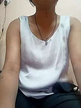 Snapshot of Rukmadi_hot chatting on April 9, 2026, 2:55 am Rukmadi hot online show from April 9, 2026, 2:55 am