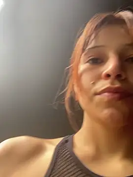 SeleneJamess online show from December 19, 2025, 7:21 pm