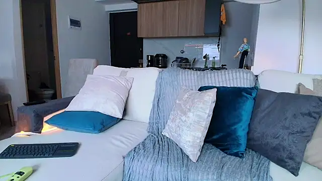 liorvante online show from January 14, 2026, 10:58 pm