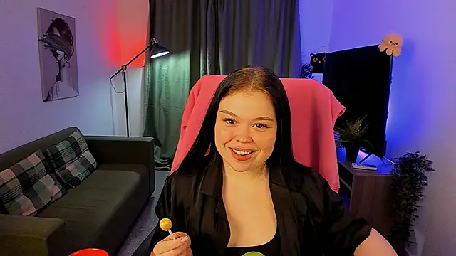 MartishaAddams online show from January 6, 2026, 11:47 am