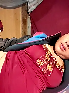 XUANMAI2525 online show from January 14, 2026, 4:51 am