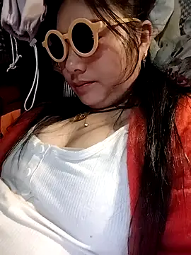 XUANMAI2525 online show from February 6, 2026, 8:23 pm