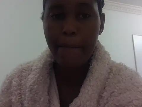 naughty horny bitch online show from December 20, 2025, 5:36 am