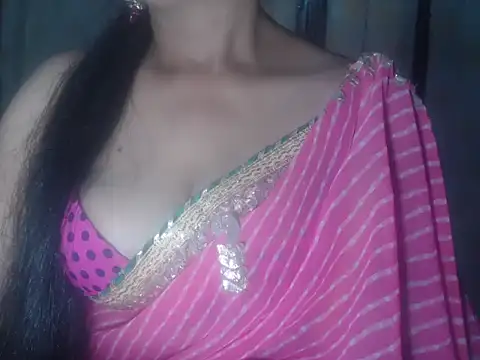 Hotronita123 online show from February 19, 2026, 5:14 am