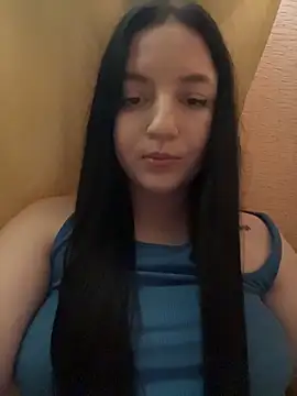 DianazLove1 online show from April 20, 2026, 1:47 pm