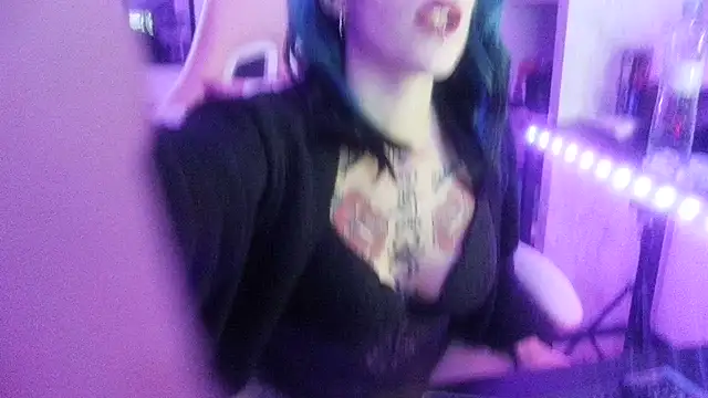 blackrose1997 online show from May 8, 2026, 10:53 am