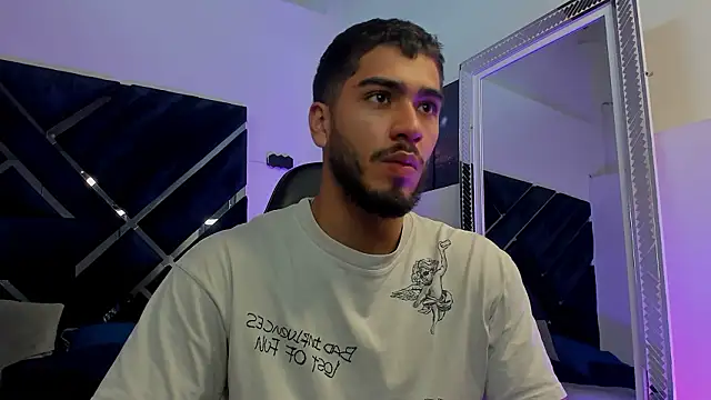 Franco banderas online show from February 21, 2026, 2:51 pm