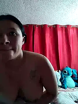 Lexieluna online show from February 5, 2026, 6:56 pm