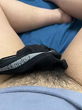 hiiiizzzz online show from January 14, 2026, 8:53 am