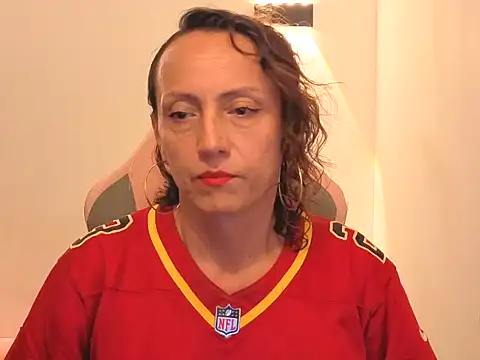 Ivonne ferrer   online show from February 5, 2026, 1:54 am