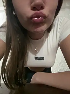 Snapshot of aaanastasiaa113 chatting on May 23, 2026, 10:47 pm aaanastasiaa113 online show from May 23, 2026, 10:47 pm