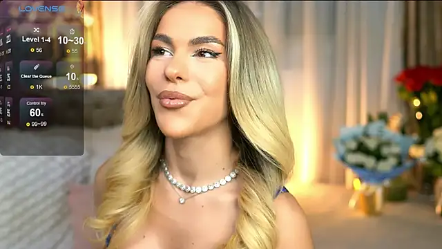 ChloeVelvetx online show from May 3, 2026, 8:48 pm