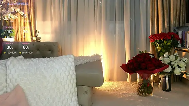 ChloeVelvetx online show from June 24, 2026, 8:19 pm