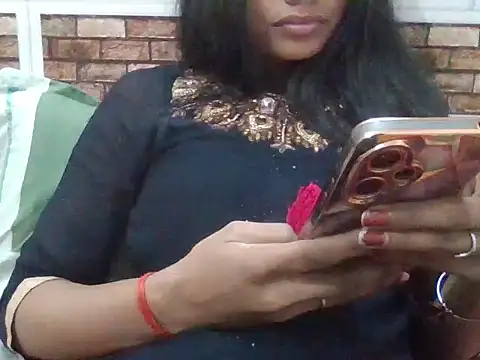 Parimodel19 online show from January 9, 2026, 11:02 am