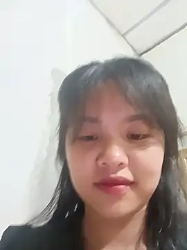 Snapshot of Pretty-haert chatting on June 1, 2026, 3:25 pm Pretty-haert online show from June 1, 2026, 3:25 pm