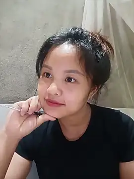 Snapshot of Pretty-haert chatting on June 7, 2026, 4:38 am Pretty-haert online show from June 7, 2026, 4:38 am
