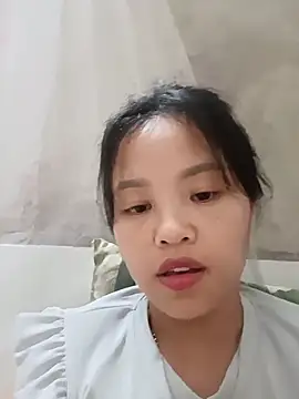 Snapshot of Pretty-haert chatting on June 12, 2026, 4:44 am Pretty-haert online show from June 12, 2026, 4:44 am