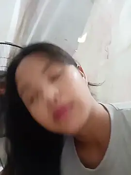 Snapshot of Pretty-haert chatting on June 18, 2026, 2:01 am Pretty-haert online show from June 18, 2026, 2:01 am