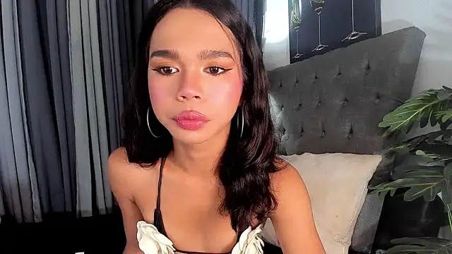 Snapshot of asianpetiteprincess chatting on May 20, 2026, 8:04 pm asianpetiteprincess online show from May 20, 2026, 8:04 pm