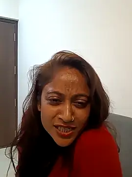 dusky diva d online show from February 9, 2026, 6:34 pm