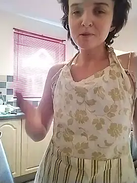 Amy01112 online show from July 11, 2026, 5:48 pm
