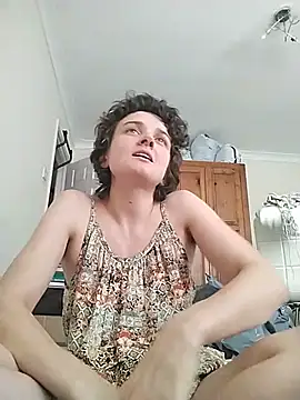 Amy01112 online show from July 30, 2026, 2:16 pm