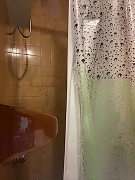 Petebulimia online show from February 22, 2026, 9:57 pm