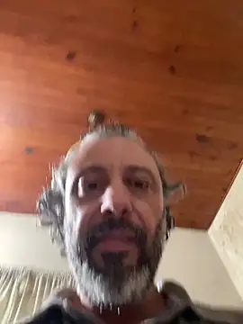 Snapshot of Petebulimia chatting on April 24, 2026, 4:20 pm Petebulimia online show from April 24, 2026, 4:20 pm