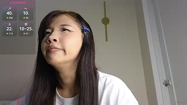 Snapshot of mimiicherry chatting on February 18, 2026, 3:24 am mimiicherry online show from February 18, 2026, 3:24 am