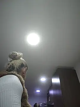 Snapshot of yecza-mashlati chatting on February 17, 2026, 7:31 pm yecza-mashlati online show from February 17, 2026, 7:31 pm