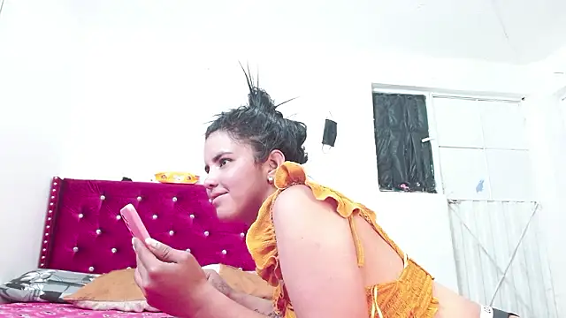 Snapshot of lucy_devil23 chatting on January 6, 2026, 8:12 pm lucy devil23 online show from January 6, 2026, 8:12 pm