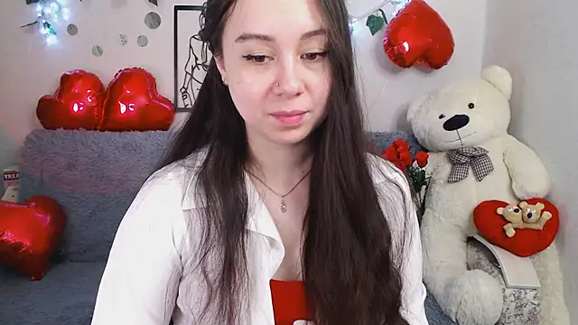 AlinaEleven online show from May 9, 2026, 4:06 am