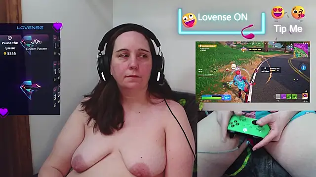 msgamergirl69 online show from February 4, 2026, 4:07 am