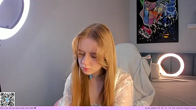 Victori Fox online show from May 4, 2026, 12:06 am