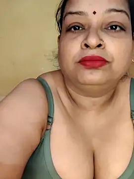 Snapshot of Sexey-Model21 chatting on April 16, 2026, 3:07 am Sexey-Model21 online show from April 16, 2026, 3:07 am