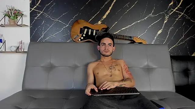 master king 777 online show from December 22, 2025, 8:28 pm