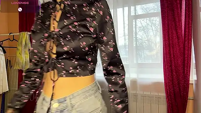 ElliRusk online show from March 27, 2026, 4:51 am