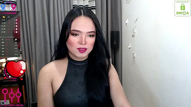 Fantacyloverr online show from June 25, 2026, 1:38 am