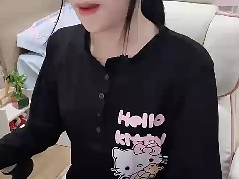 Yuyu-baobei online show from January 13, 2026, 11:37 am