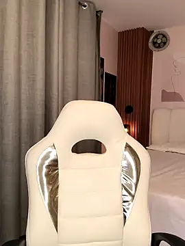 Miss dare online show from December 20, 2025, 10:22 am