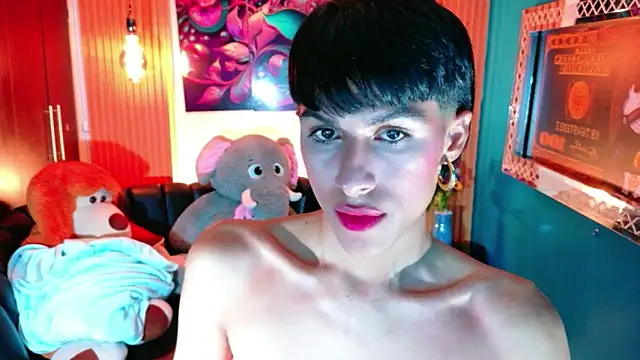 StormLuxX online show from May 3, 2026, 2:56 pm