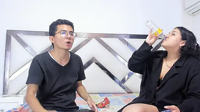 Alexandmelyy online show from December 17, 2025, 2:56 pm